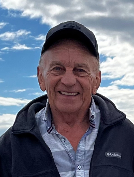 Bill  Vautier