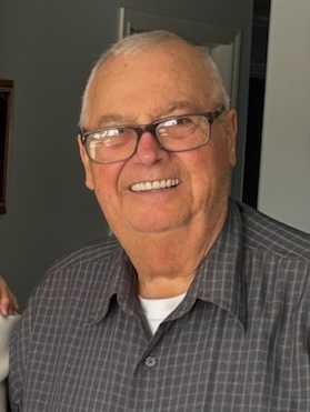 Elias  Osmond